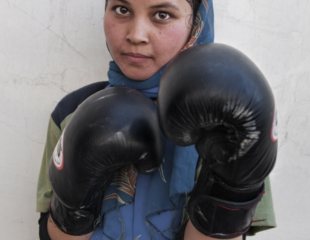 ‘Afganistán. Mujeres’: Una mirada hacia la realidad